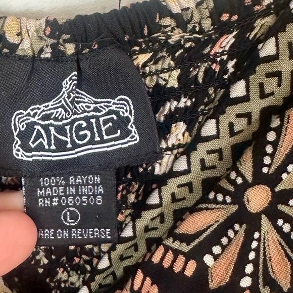 Angie Black Floral V-Neckline Front Knot Mini Dress - Size: Large - Picture 2 of 7